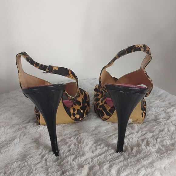 Betsey Johnson Leather Animal Print Heels - Picture 3 of 8